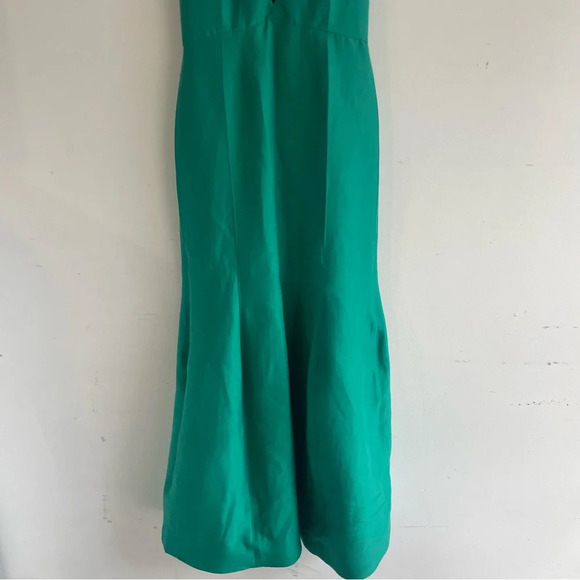 Halston Heritage Sleeveless Plunge-Neck Tulip Evening Gown Dress 22466 - Picture 5 of 9